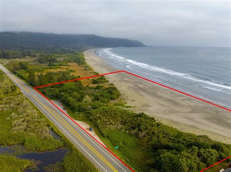 Land for Sale in Crescent City, California.